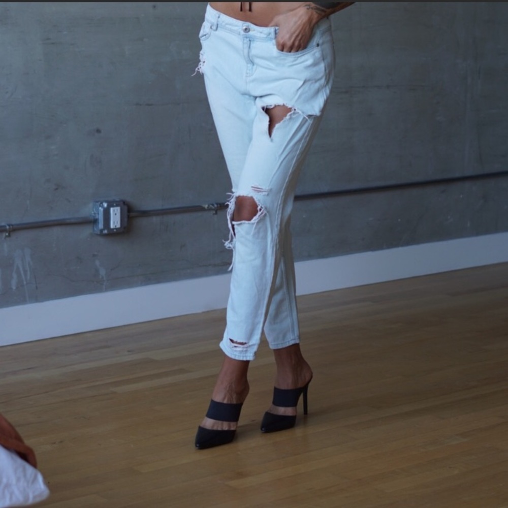 Destroyed ripped low rise boyfriend jeans